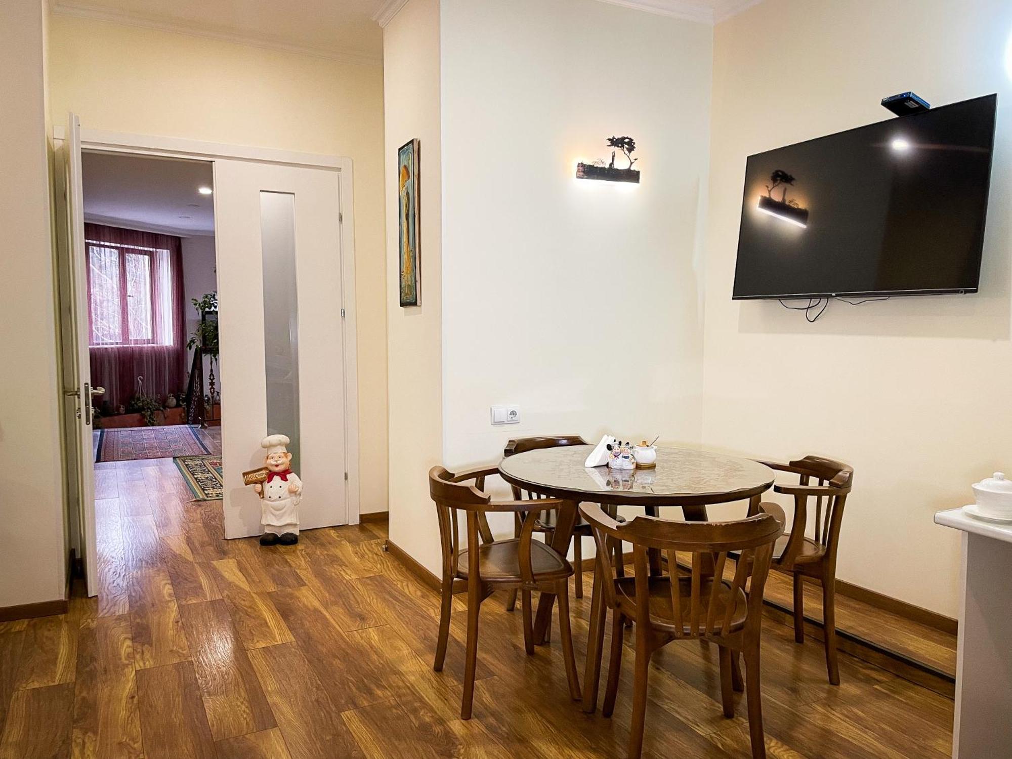 Irmisa Hotel Tiflis Exterior foto